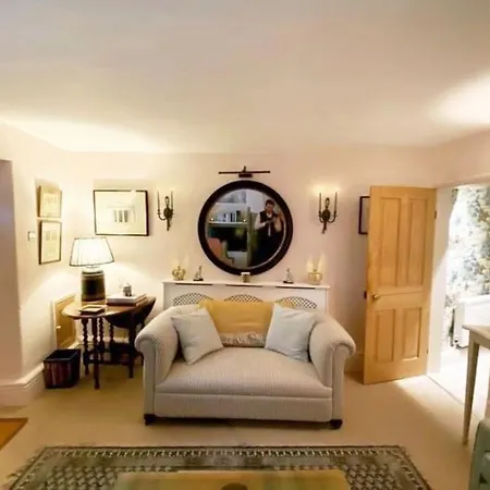 Charming Coates Cottage Baslow Exterior photo